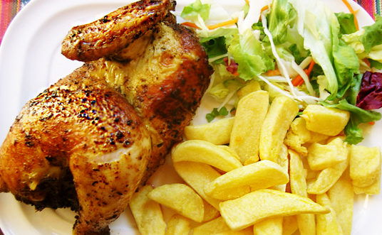 1 Pollo + Papas + Ensalada