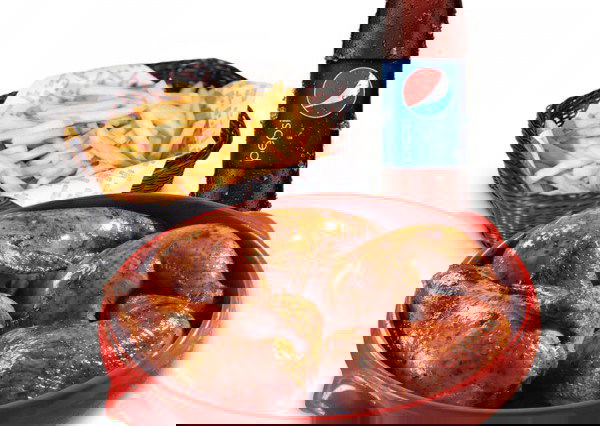 1/4 de Pollo a la brasa + Papas + Ensalada